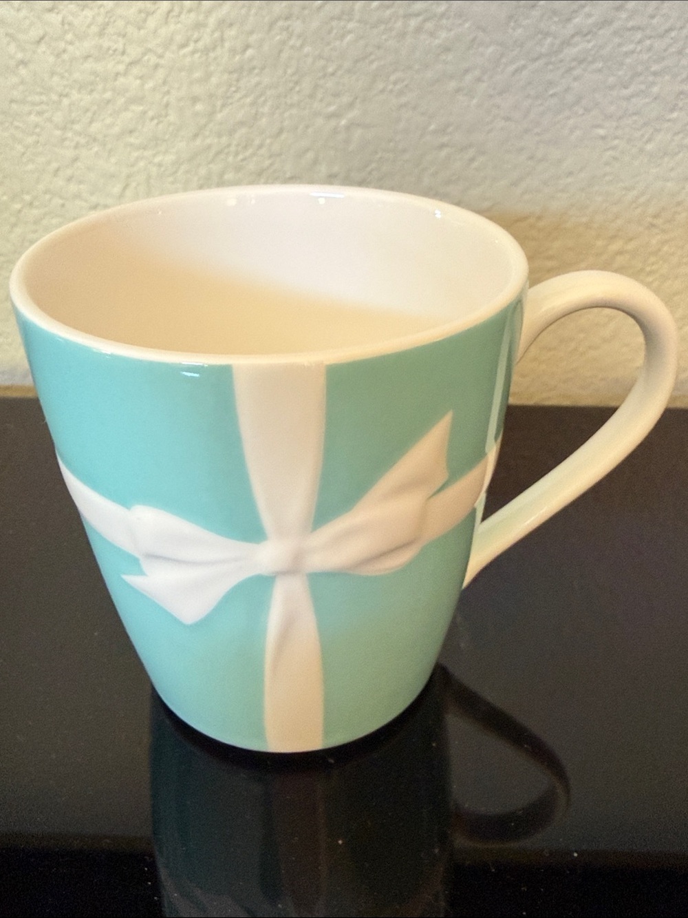 Tiffany & Co. Blue Porcelain White Bow Motif Mug